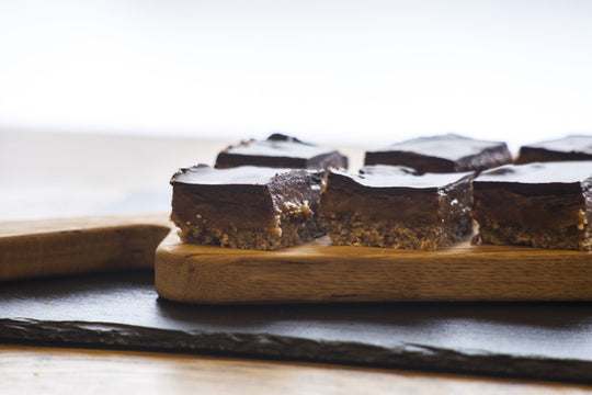 Raw Salted Caramel Slice